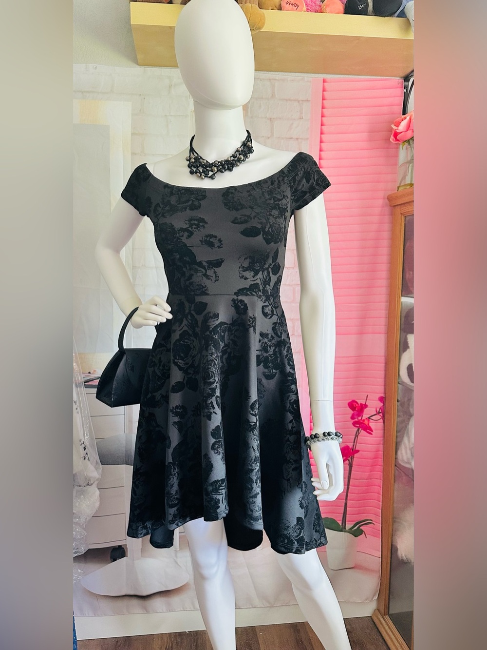 Windsor Black High-Low Floral Flocked Formal Dress